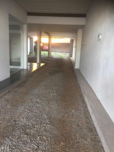 Imagen 11 de 22 de Departamento Villa Ballester Calle Neuquen 1700 Linda Zona Edificio Nuevo