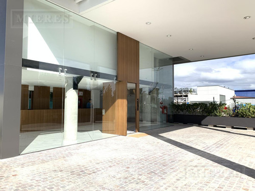 Cochera En Venta- Vista Laguna - Buena Vista