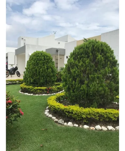 Venta De Casa De 200mts2 En Condominio El Castillo, Jamundí, 7382.