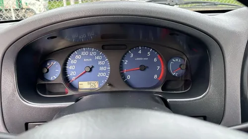 Nissan D22 Np 300 Dc 4x2 2015