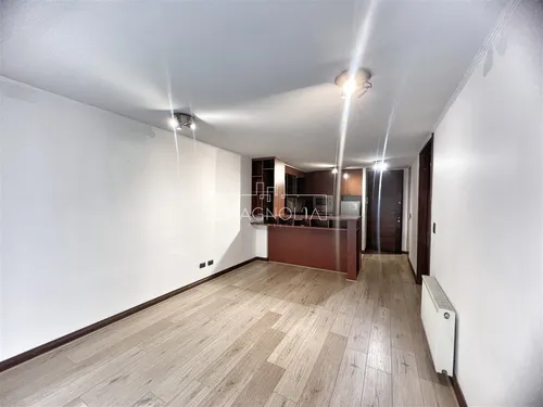 Dpto En Arriendo De 1 Dorm, Metro Alcantara Y Esc. Militar