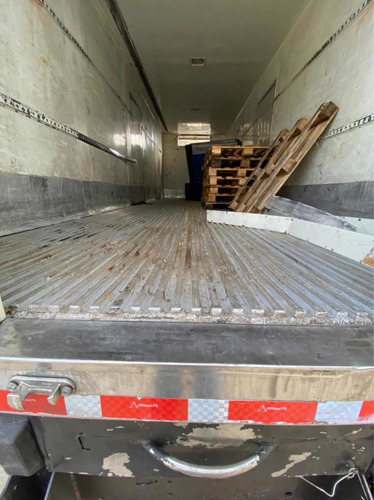 Imagem 5 de 9 de Baú Pra Truck Refrigerado Sem Motor