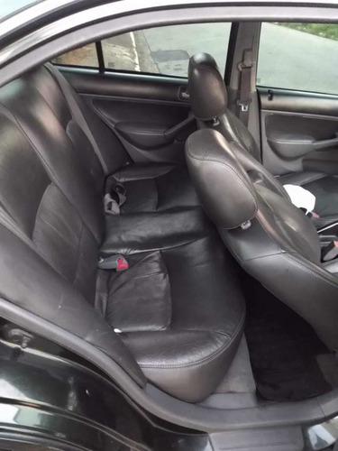 Honda Civic 1.7 Lx Aut. 4p 2002
