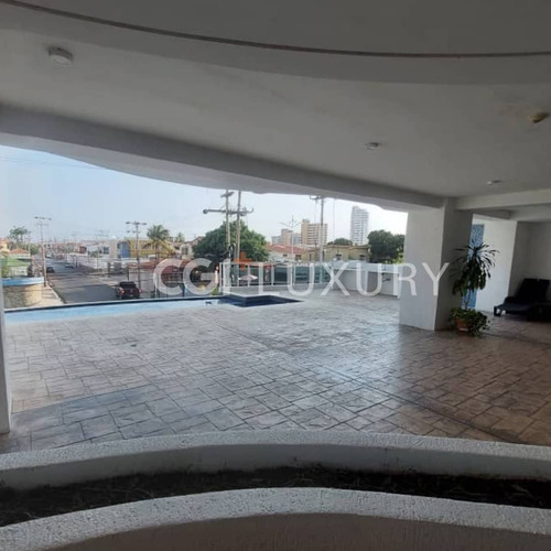 Cgi+ Luxury Lecheria Vende Apartamento En Residencias Bolivar Suites