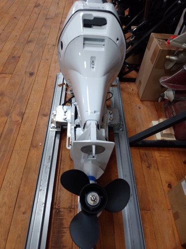 Imagen 4 de 16 de Motor Fuera De Borda Tohatsu 4 Tiempos 50 Hp