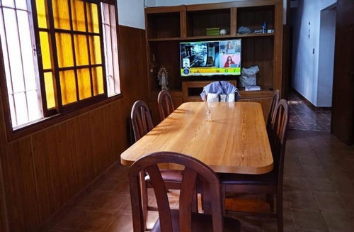 Casa De 4 Dormitorios En Venta-san Carlos La Plata