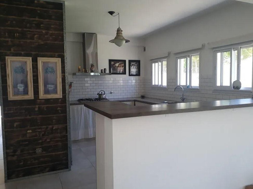 Imagen 11 de 23 de Casa Venta 3 Dormitorios 3 Baños 2 Cocheras 450 Mts 2 Totales - City Bell