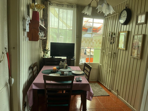Vendo En Playa Ancha Bajo, Gran Casona Con Amplio Terreno