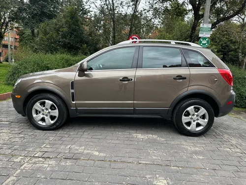 Chevrolet Captiva 2.4 Sport 182 hp