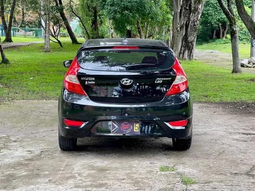 Hyundai Accent 1.6l 5 p