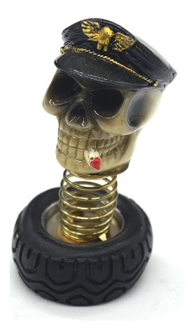 Imagen 2 de 2 de Figura De Calavera Bate Cabeza Negra Adorno Carro Skpalace