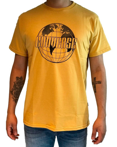 Remera Converse Lifestyle Hombre World Mostaza Cli