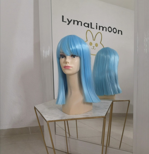 Peluca Melena Azul Cielo Cabello Liso Sintético Con Fleco Tamaño De La Base Unitalla
