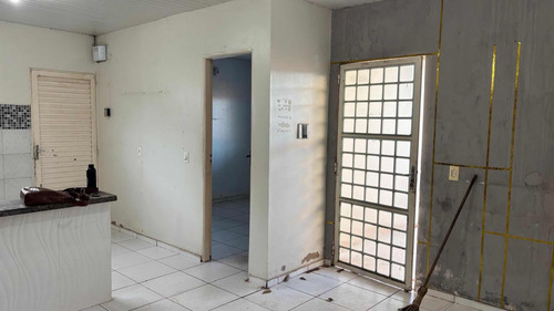 Casa, 3 Quartos, Sendo 1 Suite. Garagem 2 Carros Ou Mais
