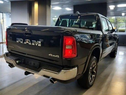 Ram 1500 Classic Laramie 5.7 Cd V8 4x4 Aut. 2025