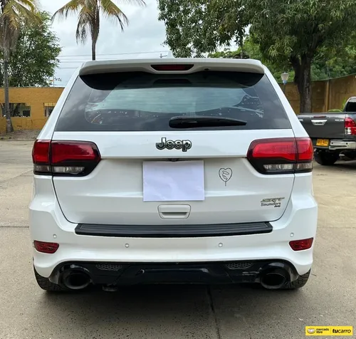 Jeep Grand Cherokee 6.4 Srt8