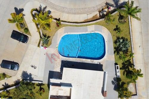 Excelente Terreno De 160 Metros Cuadrados, Ideal Para Construir La Casa De Tus Sueños!