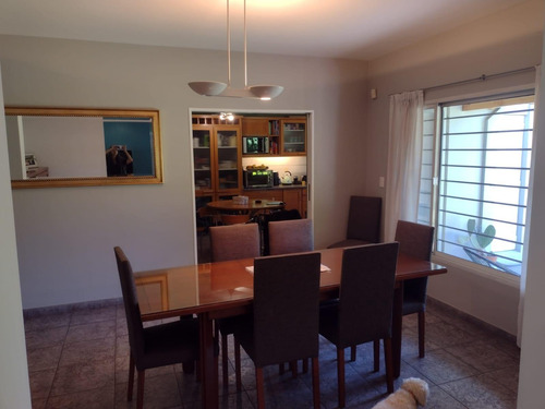 Venta Casa 5 Amb Bella Vista