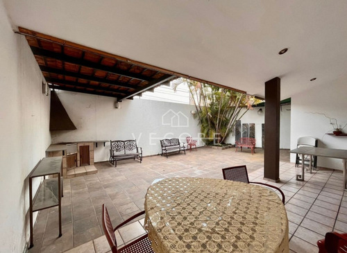 Imagen 20 de 30 de Casa En Venta, Av. Naciones Unidas, Zapopan