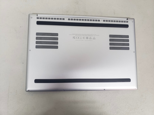 Razer Blade 14 Modelo: Rz09-0427 Para Partes. (Usado)