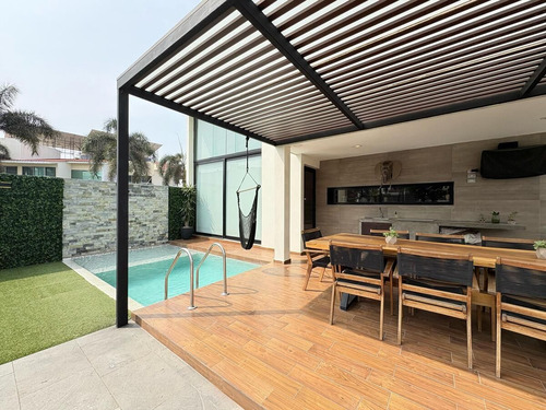 Casa En Venta En Las Palmas