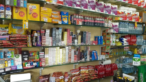 Imagen 6 de 10 de Maxikiosco Pleno Centro Zona Bancaria Vende L & L Group