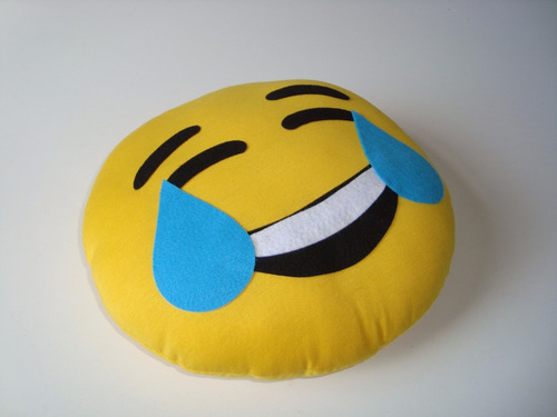 Almofada Malha Poliester Emoji Morrendo De Rir Amarela
