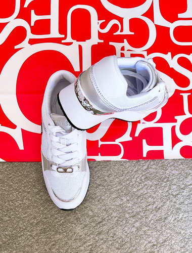 Tenis Guess Mod. Gfnovels Blanco Y Plata 100%original