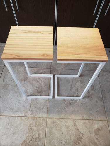 Mesa Auxiliar De Arrime, Sillon, Cama Estilo Industrial.