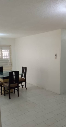 Beraca 005 Alquilo Apartamento En Base Aragua 