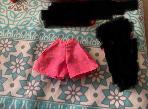 Imagen 4 de 6 de Barbie Lote Conjunto De Ropa Y Zapatos Vintage De Lo 90