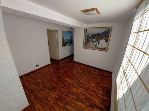 Imagen 11 de 22 de Venta De Pent House En Macaracuay
