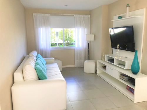 Imagen 9 de 28 de Alquiler Pinamar Norte Piscina Climatizada Con Cochera Cubierta Servicios Incluidos Wi-fi Cable -ropa Blanca -luz-limpieza ) )