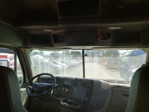 Imagen 10 de 21 de Tracto Camion Freightliner Cascadia 2013, Oportunidad