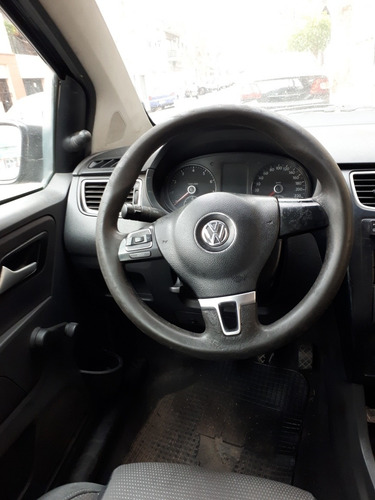 Volkswagen Suran 1.6 Comfortline 101cv 11a 2011