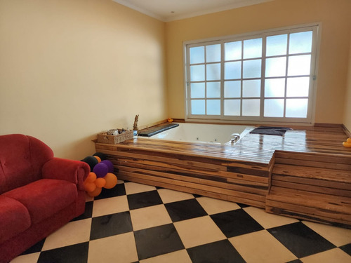 Imagen 8 de 16 de Casa De Lujo Con Importante Terreno Para Proyecto Puerto Iguazu Misiones
