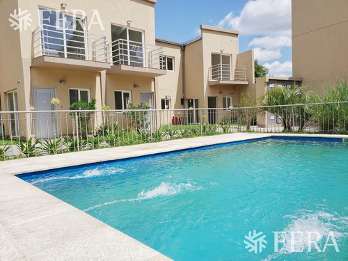 Imagen 17 de 19 de Venta Departamento 4 Ambientes Con Dos Cocheras. En Bernal (24216)