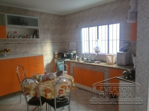 Sobrado - Jardim Santo Onofre - Ref: 10815 - V-10815