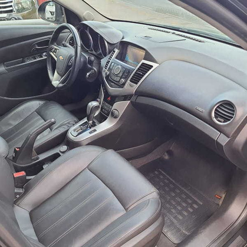 Imagem 12 de 15 de Chevrolet Cruze Lt Hb At 2015