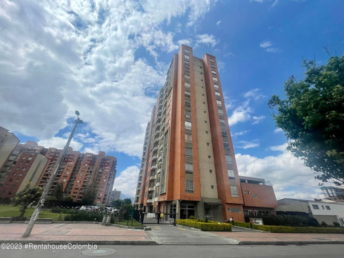 Apartamento En  Hayuelos(bogota) Rah Co: 24-958