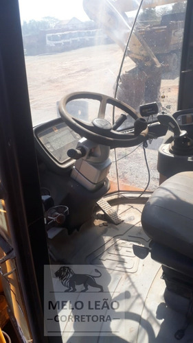 Imagem 7 de 11 de Pá Carregadeira De Rodas Jcb 456zx - Ano 2011