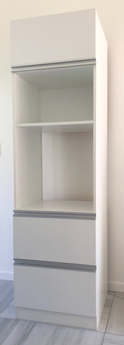 Imagen 2 de 8 de Torre Para Horno De Empotrar Y Microondas. Producto De 1era