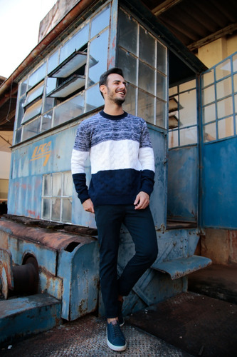Imagem 6 de 7 de Suéter Masculino Tricô Zurique Azul/branco