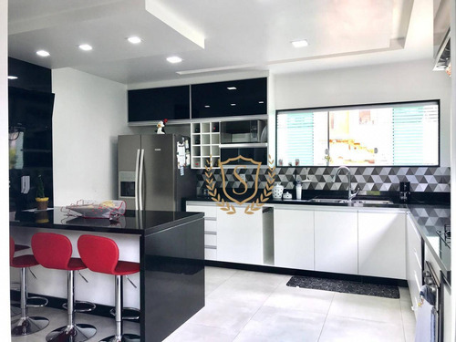 Casa Com 4 Dormitórios À Venda, 260 M² Por R$ 1.800.000,00 - Quebra Frascos - Teresópolis/rj - Ca0581