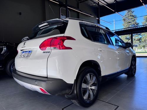 Peugeot 2008 1.6 Feline Tip