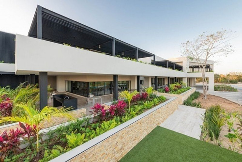Lotes En Venta Méridda, Con Vista Al Campo De Golf Provincia, Entrega Inmediata