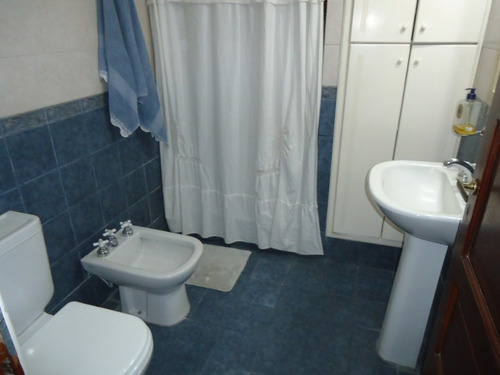 Imagen 9 de 14 de Chalet En Venta En Ituzaingo Sur