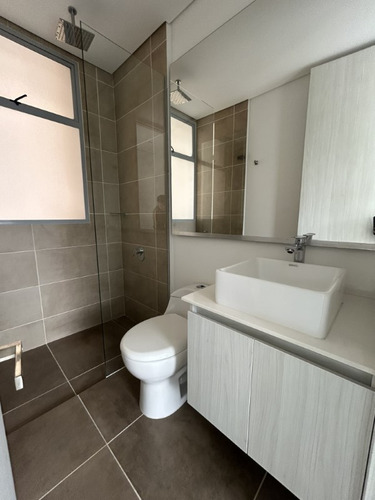 Apartamento En Arriendo Ubicado En Envigado Sector Loma Del Chocho (26389).