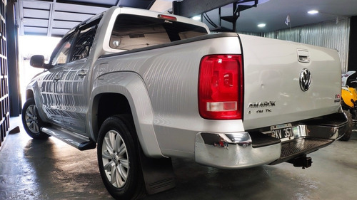 Imagen 4 de 13 de Volkswagen Amarok 2.0cd Tdi 180cv 4x4 Highline Pack At 2016!