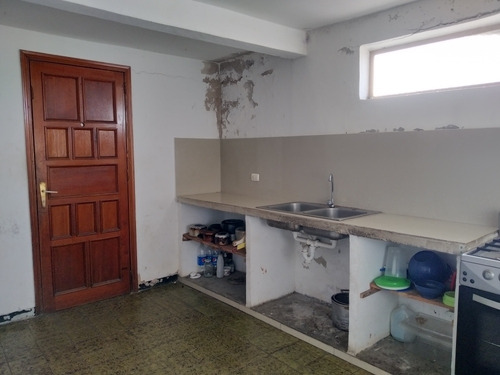 Imagen 5 de 10 de Vendo Casa Comercial O Residencial De 200 M2 - San Pedro